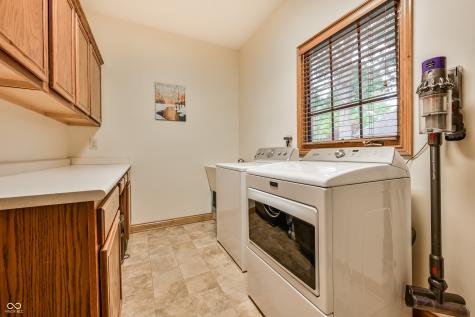 7567 Meadow Violet Court Avon IN 46123