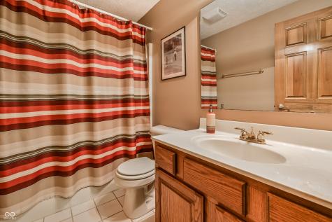 7567 Meadow Violet Court Avon IN 46123