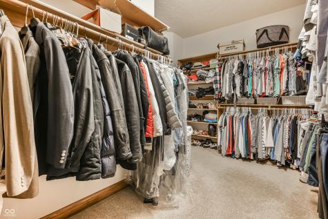 7567 Meadow Violet Court Avon IN 46123