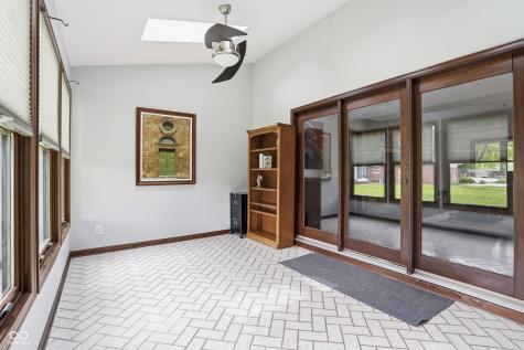 719 Bakeway Court Indianapolis IN 46231