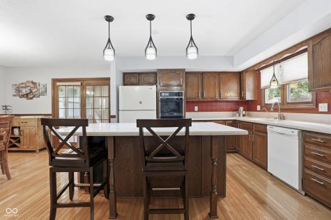 719 Bakeway Court Indianapolis IN 46231