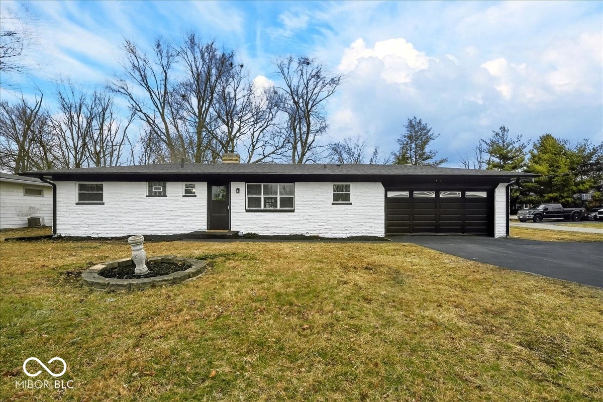 1050 E 106th Street E Carmel IN 46280