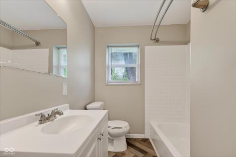 11204 E Michigan Street Indianapolis IN 46229