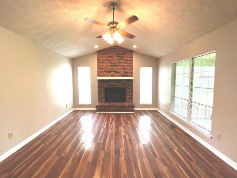 7825 Geist Bluff Drive Indianapolis IN 46236
