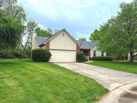 7825 Geist Bluff Drive Indianapolis IN 46236