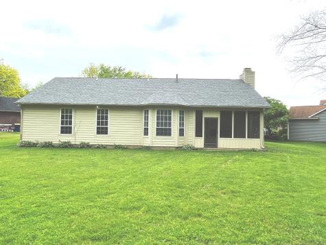 7825 Geist Bluff Drive Indianapolis IN 46236
