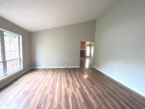 7825 Geist Bluff Drive Indianapolis IN 46236