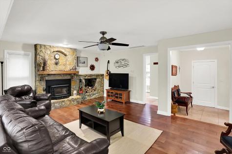 4990 E County Road 750 S Brownsburg IN 46112