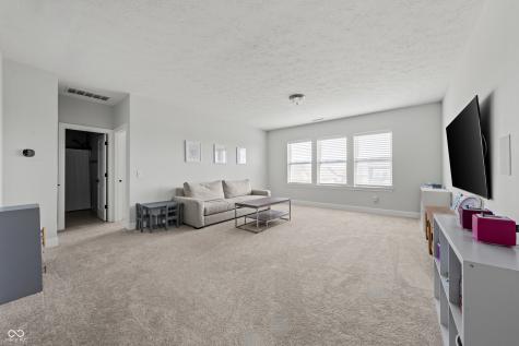 3843 Idlewind Drive Westfield IN 46074