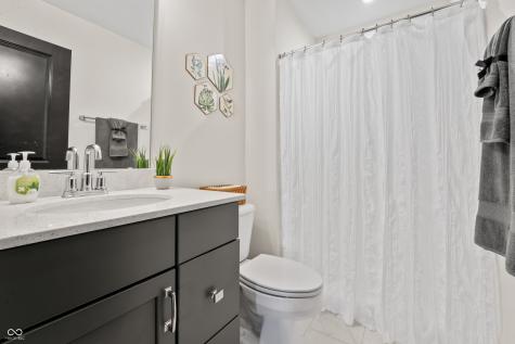 16041 Flowing Creek Way Westfield IN 46074