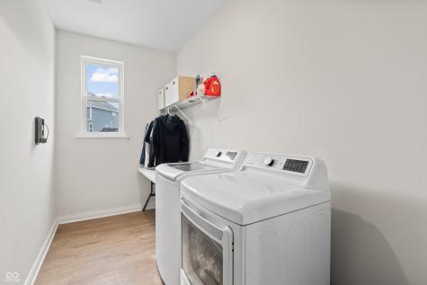 16041 Flowing Creek Way Westfield IN 46074
