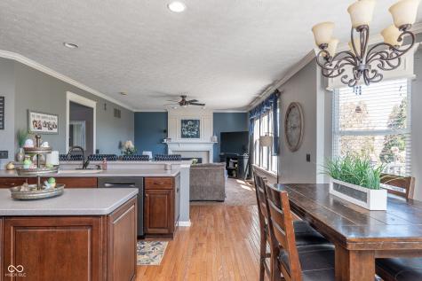 16755 Lakeville Crossing Westfield IN 46074