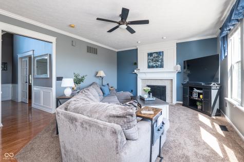 16755 Lakeville Crossing Westfield IN 46074