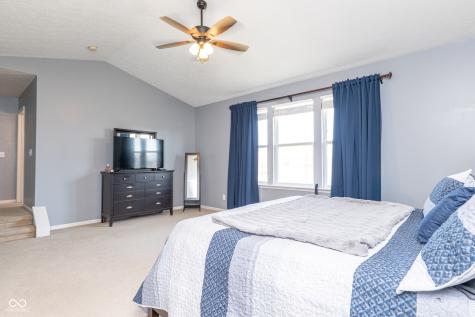16755 Lakeville Crossing Westfield IN 46074