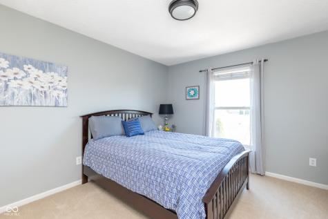16755 Lakeville Crossing Westfield IN 46074