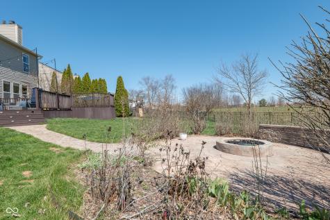 16755 Lakeville Crossing Westfield IN 46074