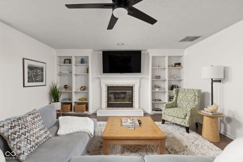3613 Crickwood Circle Indianapolis IN 46268