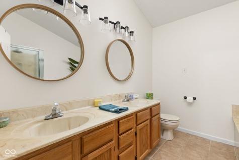 3613 Crickwood Circle Indianapolis IN 46268