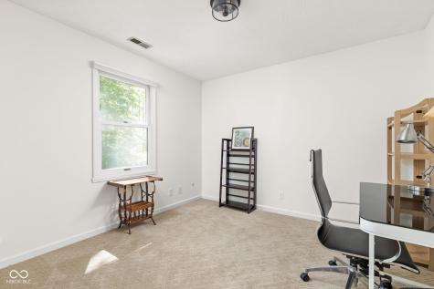 3613 Crickwood Circle Indianapolis IN 46268