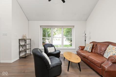 3613 Crickwood Circle Indianapolis IN 46268