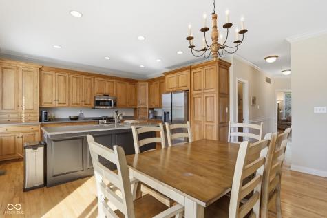 600 N Elm Street Zionsville IN 46077