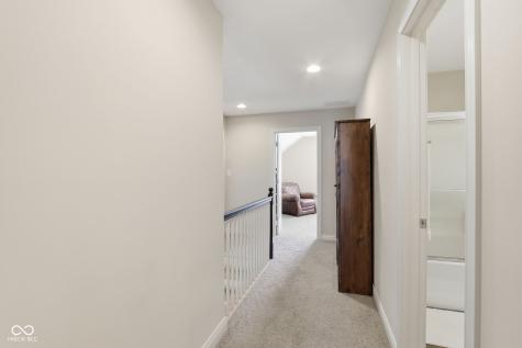 600 N Elm Street Zionsville IN 46077