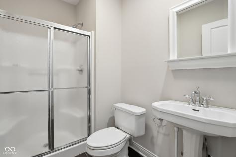 600 N Elm Street Zionsville IN 46077