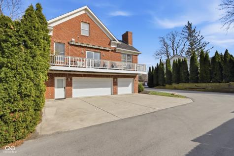 600 N Elm Street Zionsville IN 46077