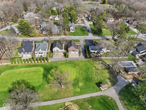600 N Elm Street Zionsville IN 46077