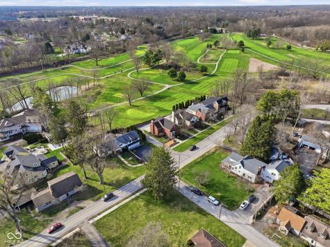 600 N Elm Street Zionsville IN 46077
