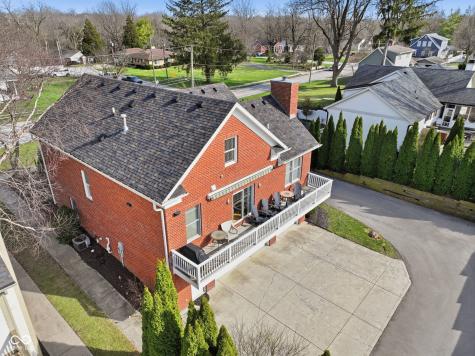 600 N Elm Street Zionsville IN 46077