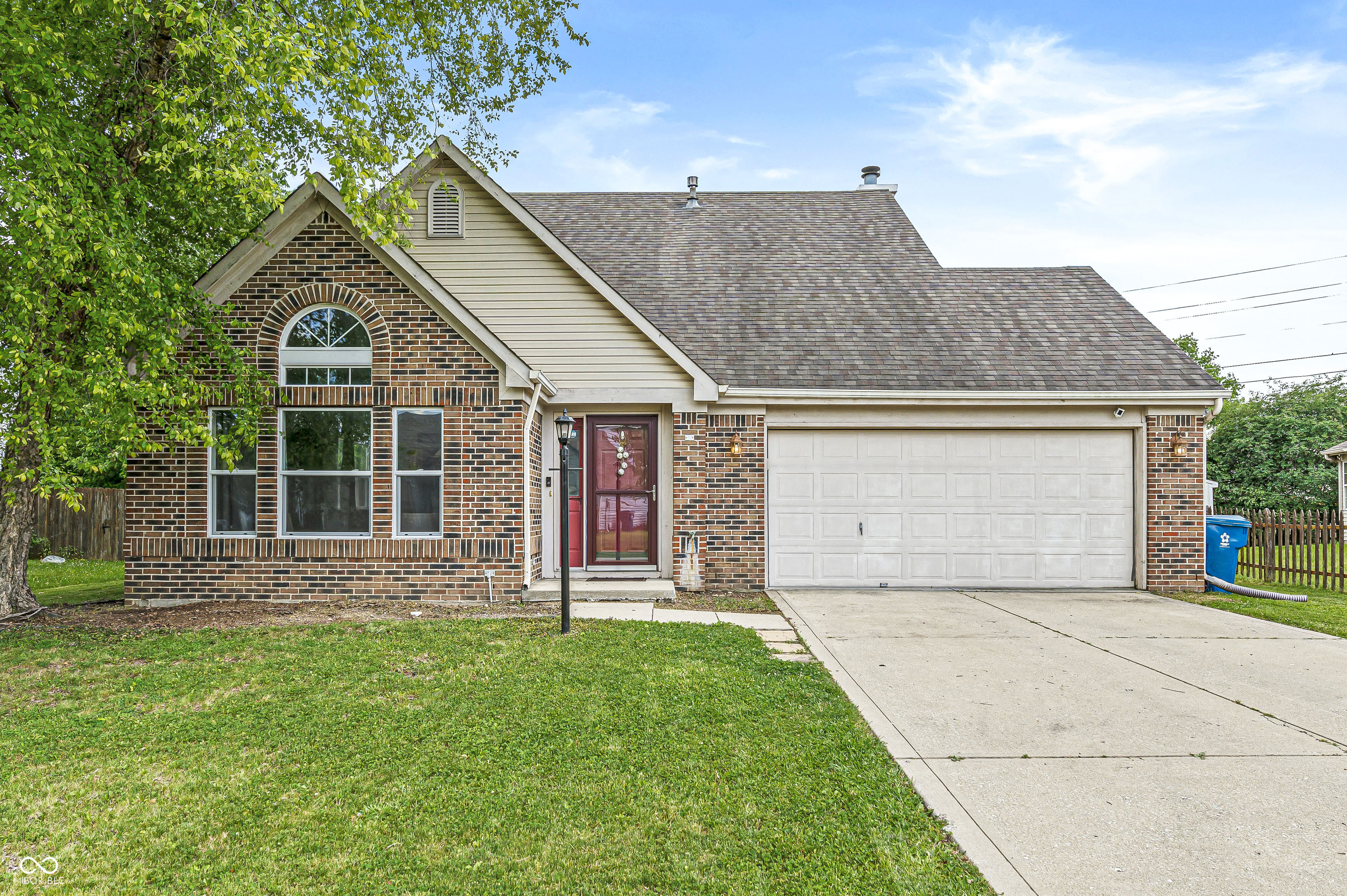 6481 Decatur Commons Indianapolis IN 46221
