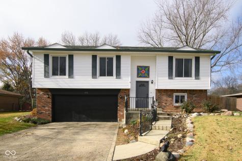 492 Pelenor Drive Franklin IN 46131