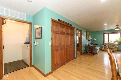 492 Pelenor Drive Franklin IN 46131