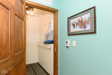 492 Pelenor Drive Franklin IN 46131