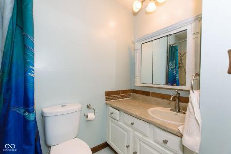 492 Pelenor Drive Franklin IN 46131