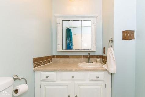 492 Pelenor Drive Franklin IN 46131