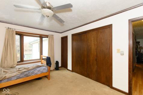 492 Pelenor Drive Franklin IN 46131