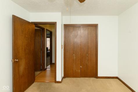 492 Pelenor Drive Franklin IN 46131