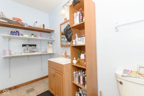 492 Pelenor Drive Franklin IN 46131