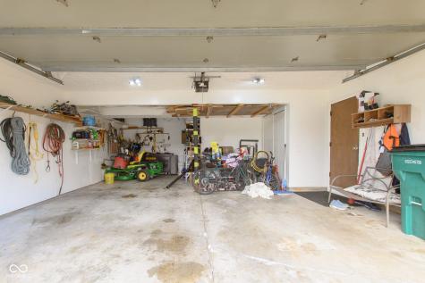 492 Pelenor Drive Franklin IN 46131