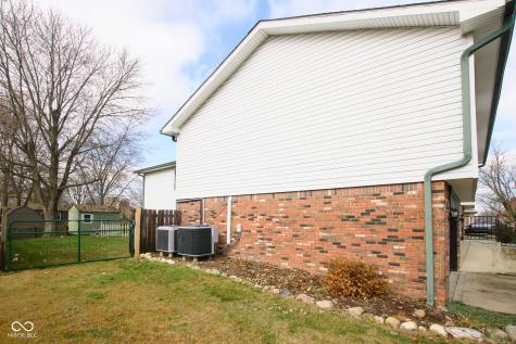492 Pelenor Drive Franklin IN 46131