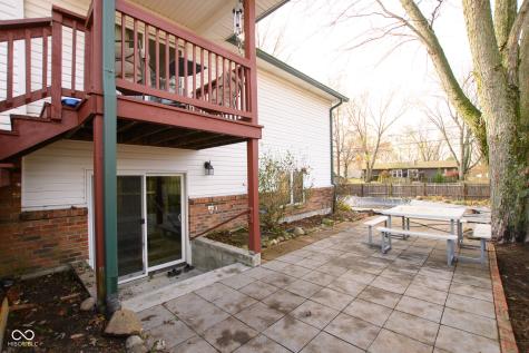 492 Pelenor Drive Franklin IN 46131