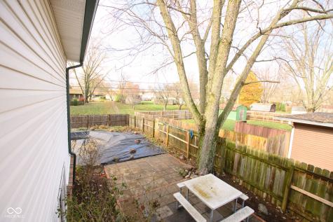 492 Pelenor Drive Franklin IN 46131