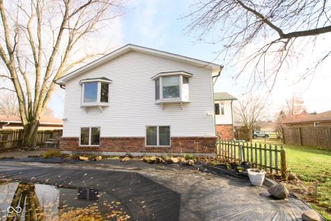 492 Pelenor Drive Franklin IN 46131