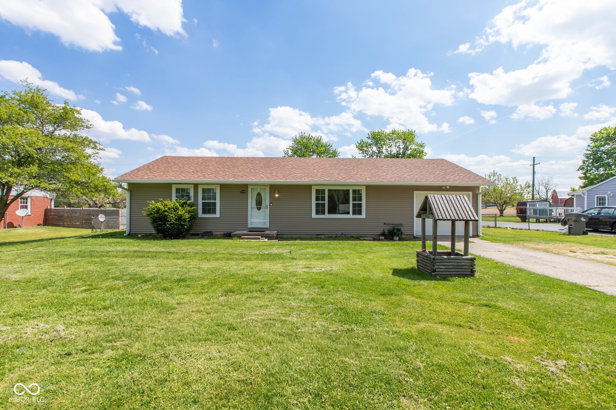 5149 Hickory Road Indianapolis IN 46239