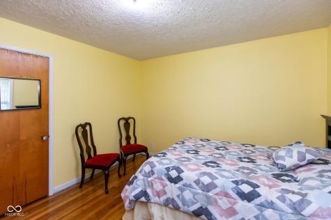 5149 Hickory Road Indianapolis IN 46239