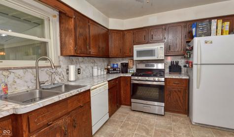 2507 E 35th Street Anderson IN 46013
