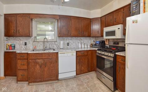 2507 E 35th Street Anderson IN 46013