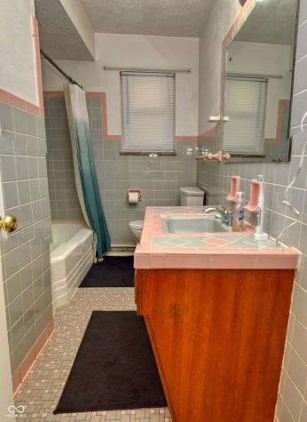 2507 E 35th Street Anderson IN 46013
